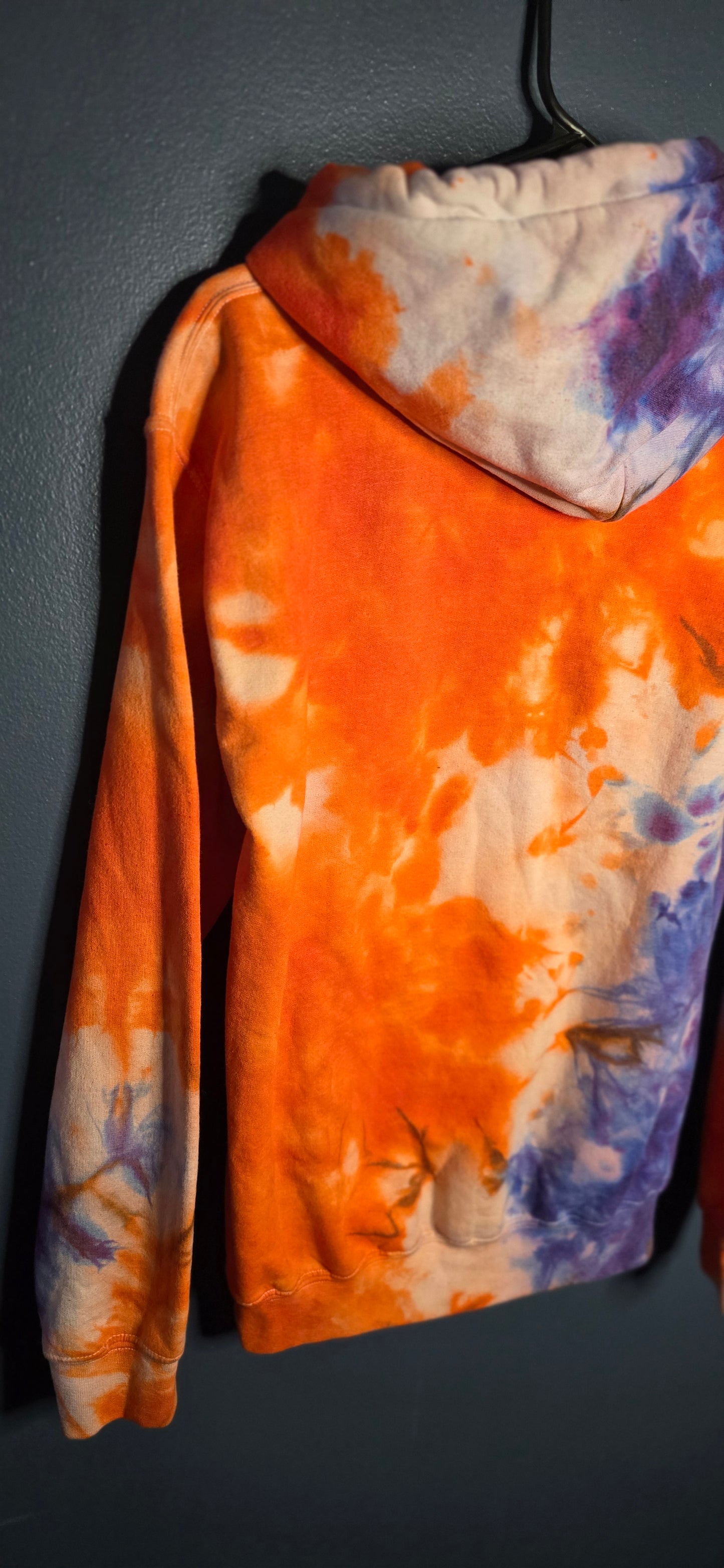 🔥 SUNSET DREAM TIE-DYE HOODIE — SIZE SMALL