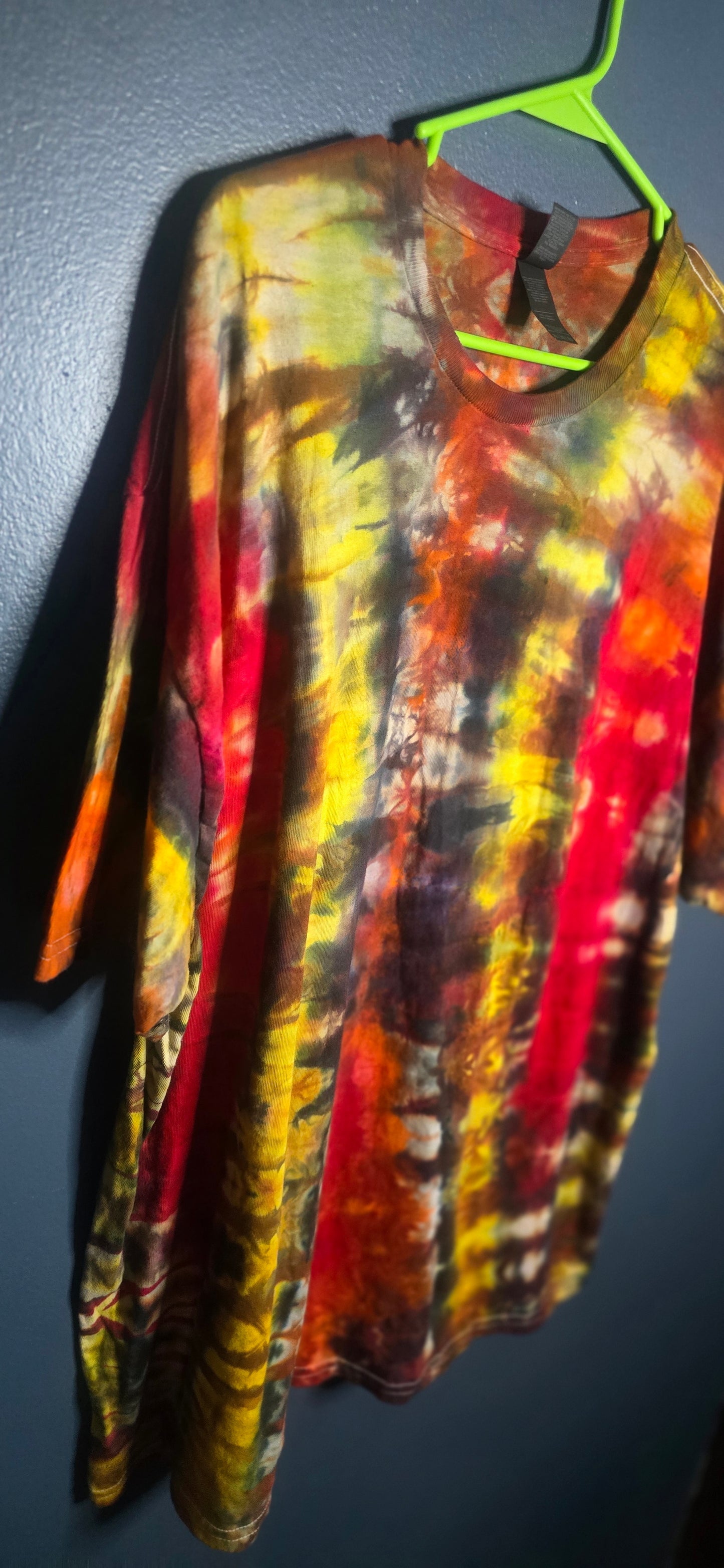 🔥🌻 Autumn Ember Spiral Tee – Gildan Heavy Cotton 2XL