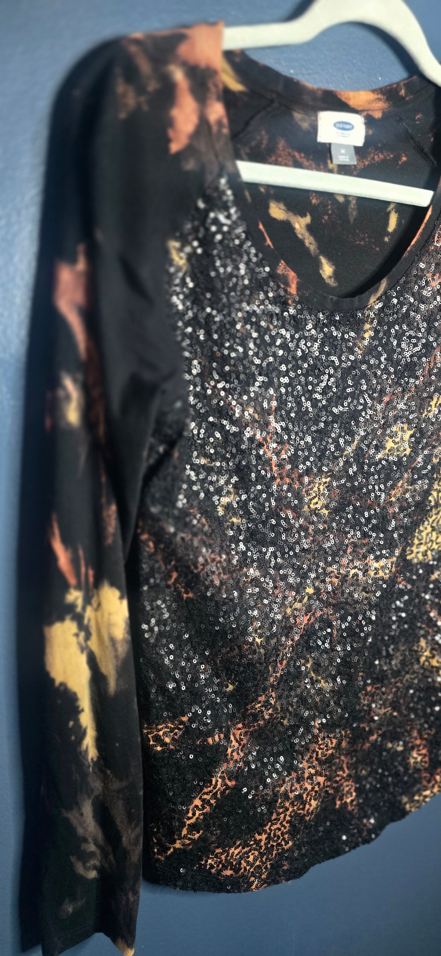 🖤 Bleached + Sequin Old Navy Long Sleeve – Size Medium