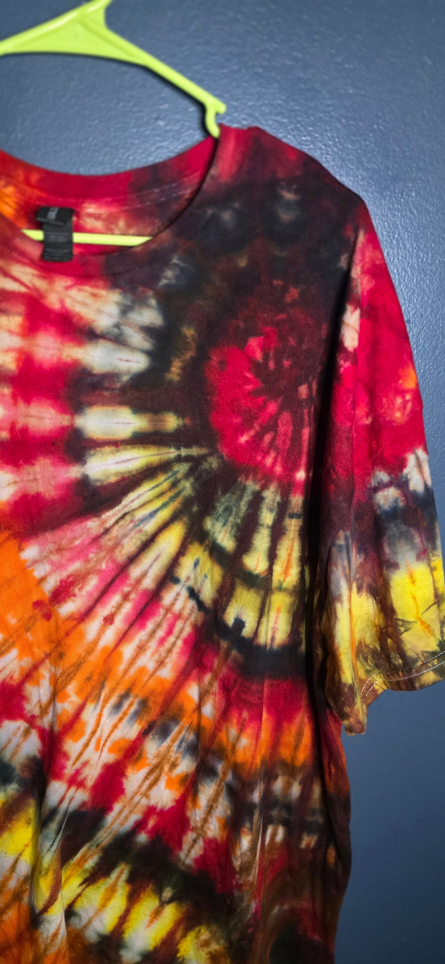 🔥 AUTUMN BONFIRE TIE-DYE TEE — SIZE 2XL