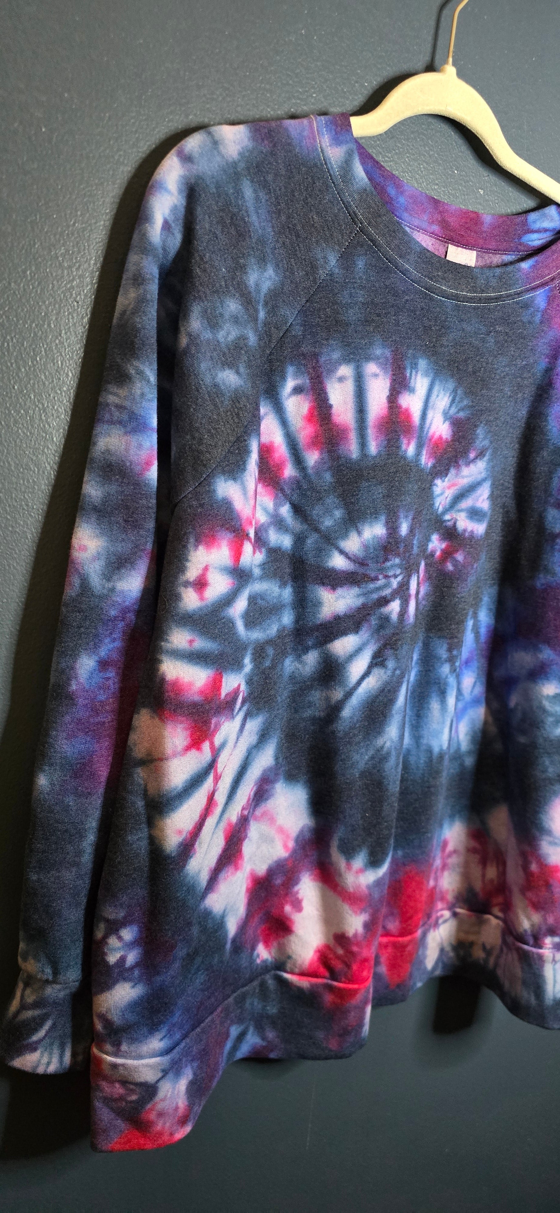 🌈 Hand-Dyed Spiral Sweatshirt – Terra & Sky 2XL