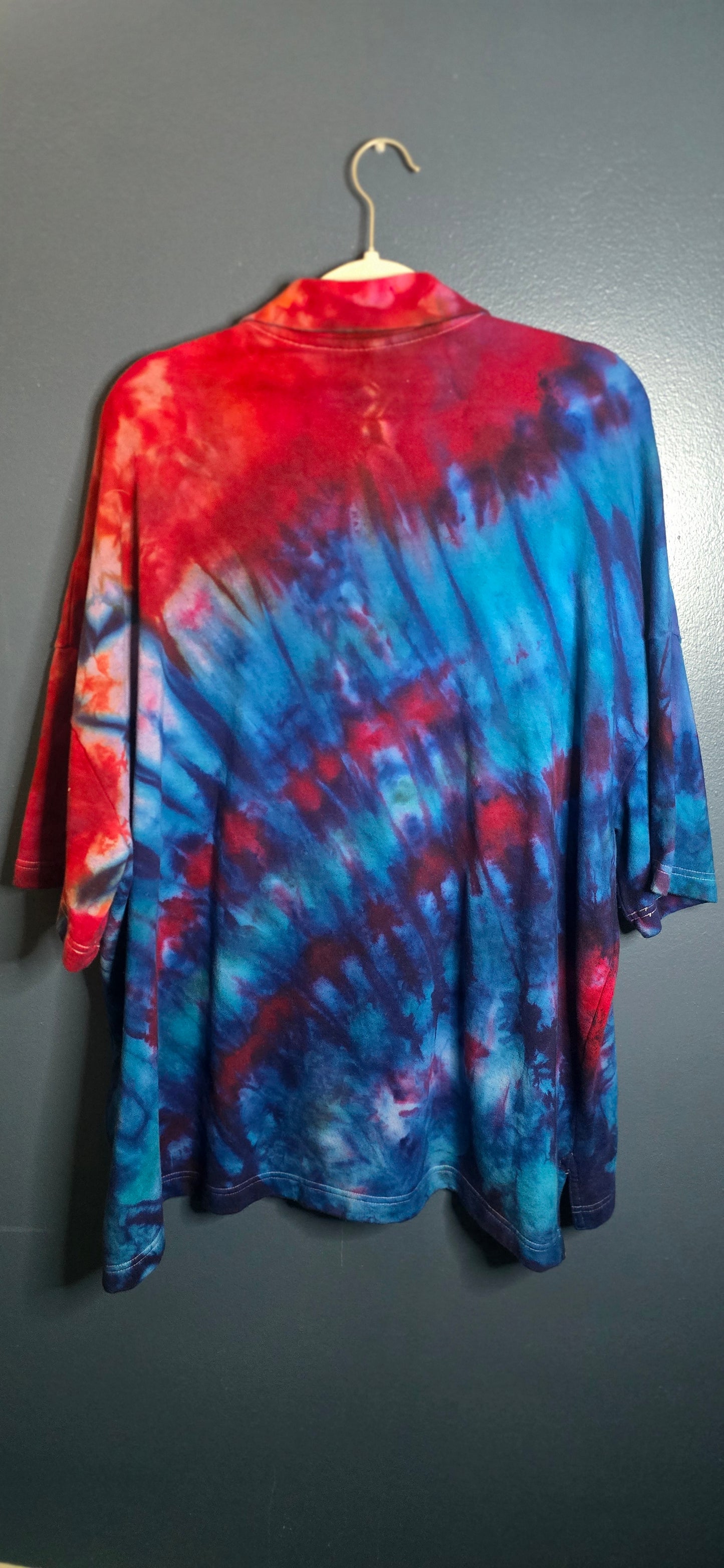 🌈 Upcycled Tie-Dye Oversized Polo – Size Large