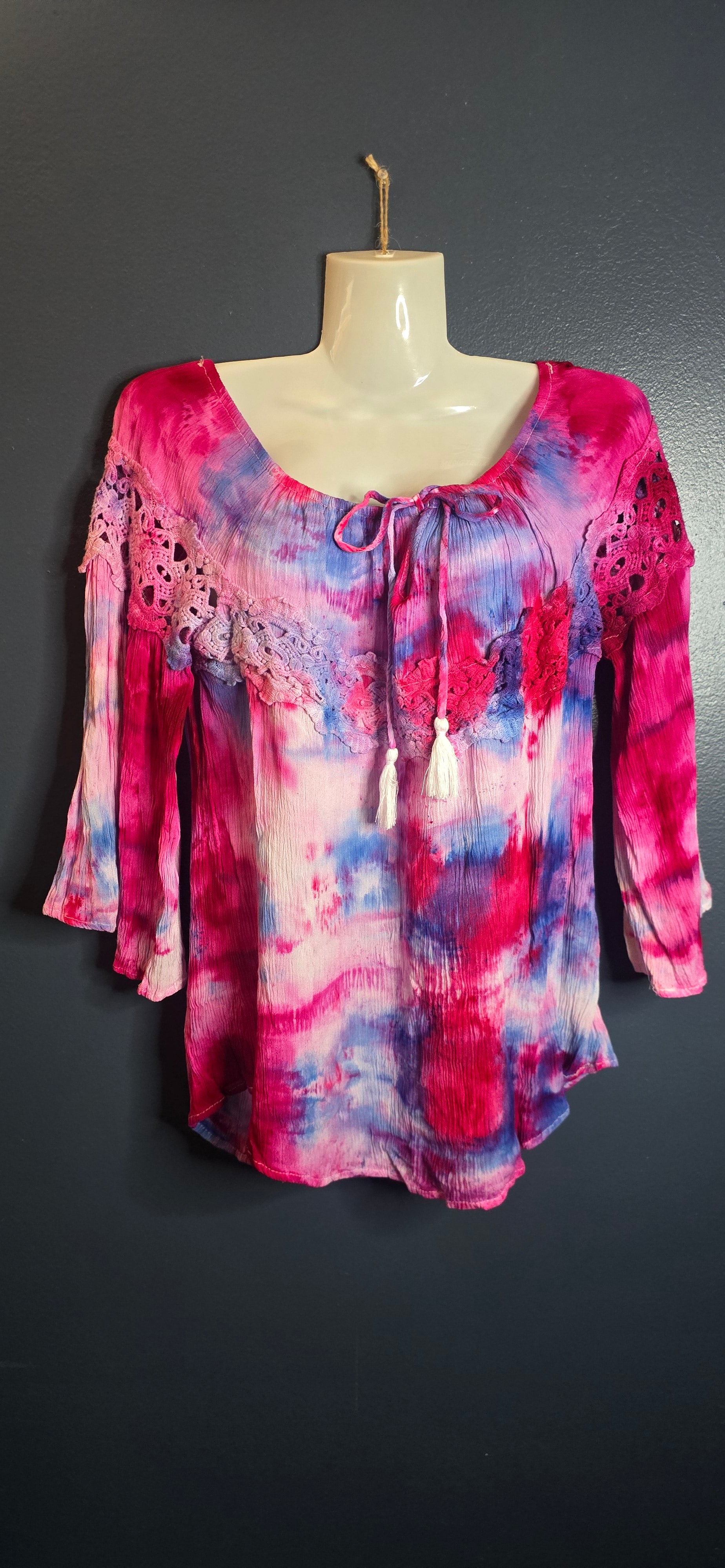 💗 BERRY SKY BOHO TOP — MEDIUM 💗