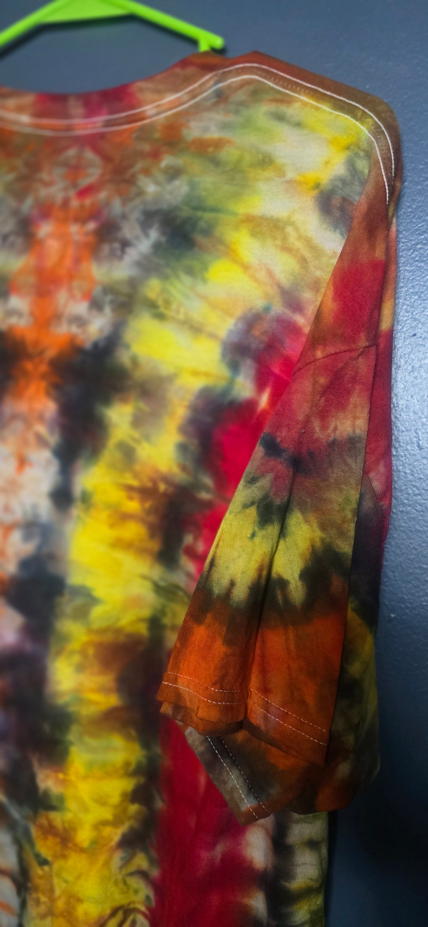 🔥🌻 Autumn Ember Spiral Tee – Gildan Heavy Cotton 2XL