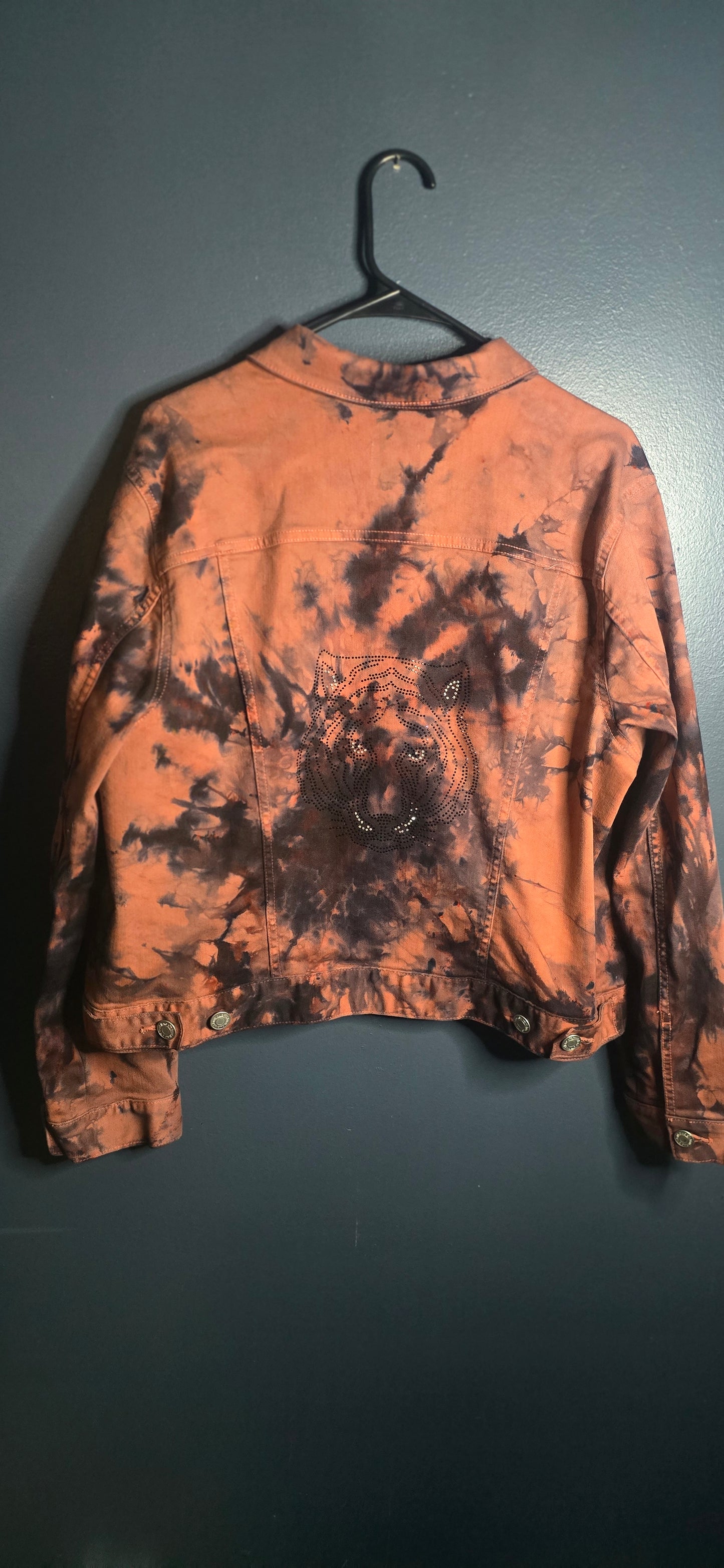St. John’s Bay Tie Dye Denim Jacket Women’s XL Brown Black Distressed