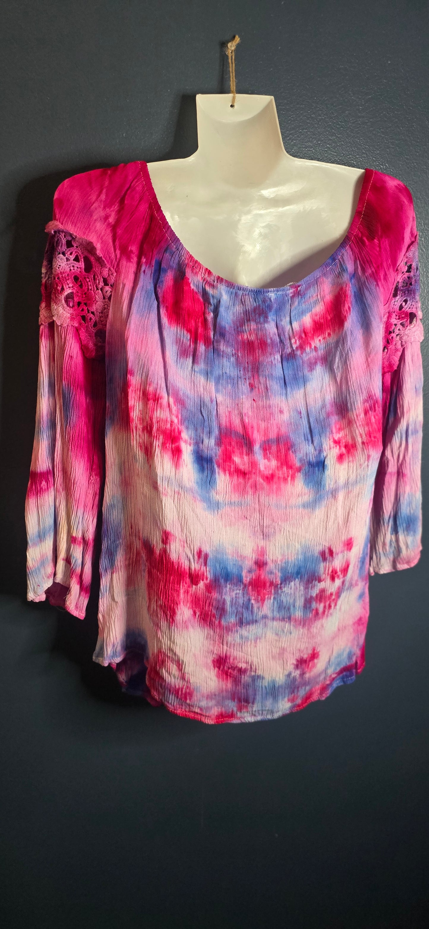 💗 BERRY SKY BOHO TOP — MEDIUM 💗