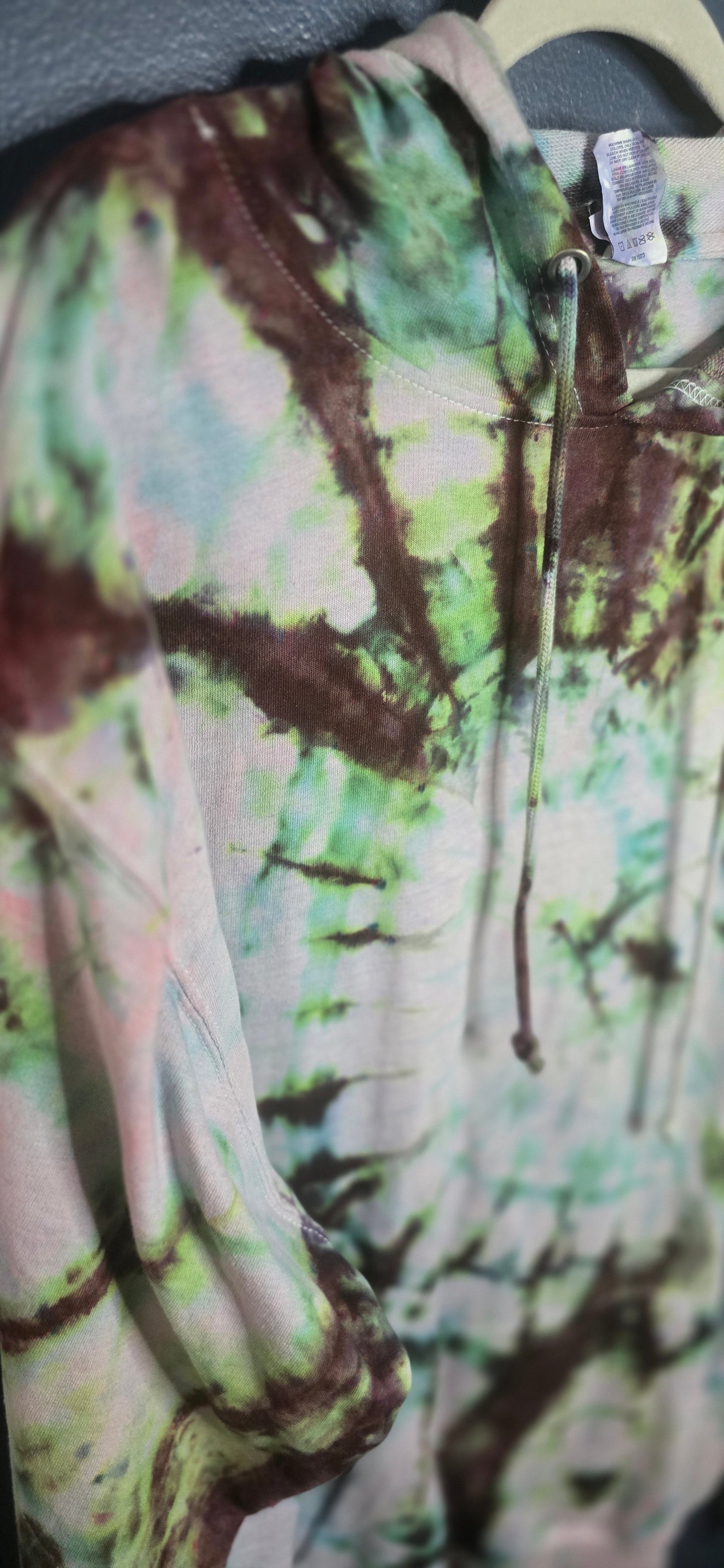 3XL – Delta Fleece Hand-Dyed Spiral Hoodie 🌿🤎