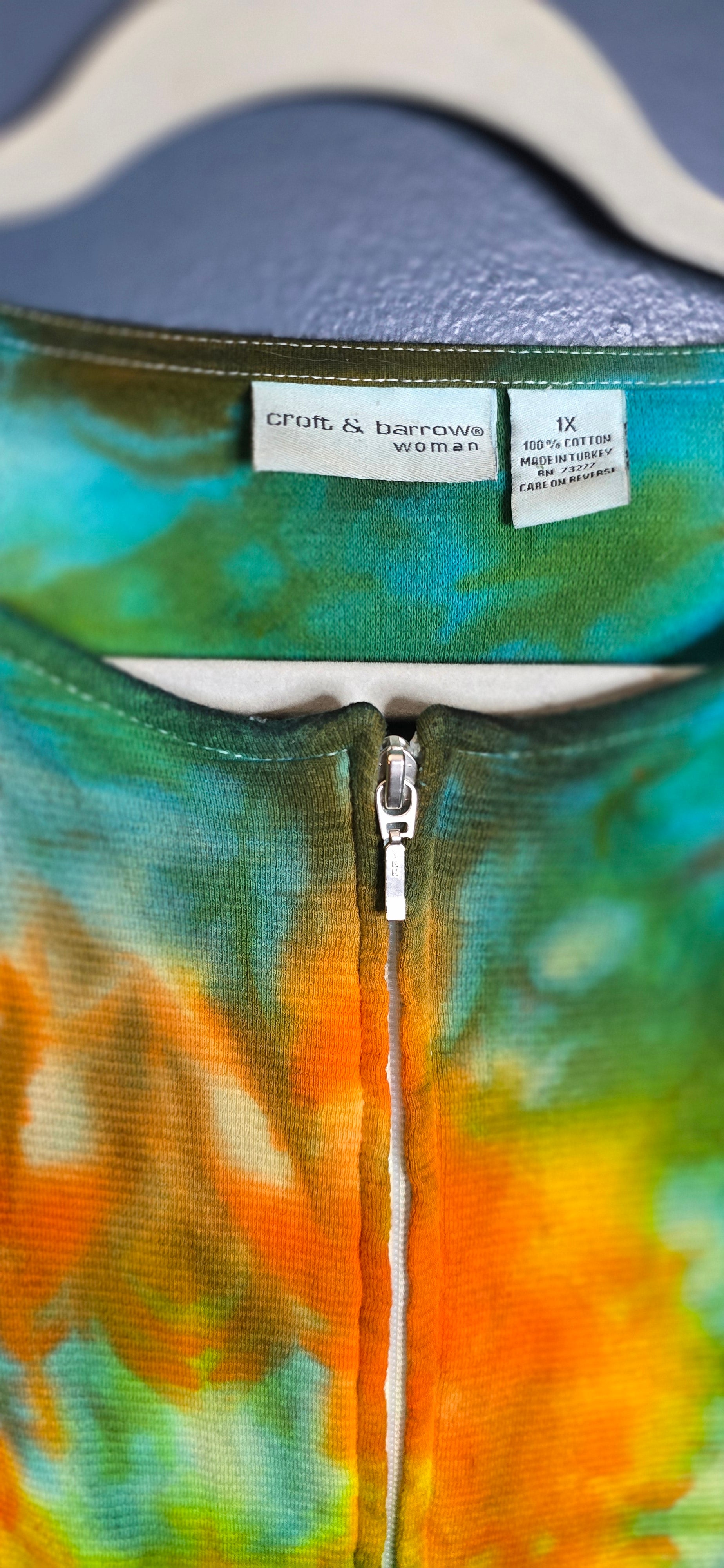 🌈 Hand-Dyed Zip-Up Top – Croft & Barrow Woman 1X