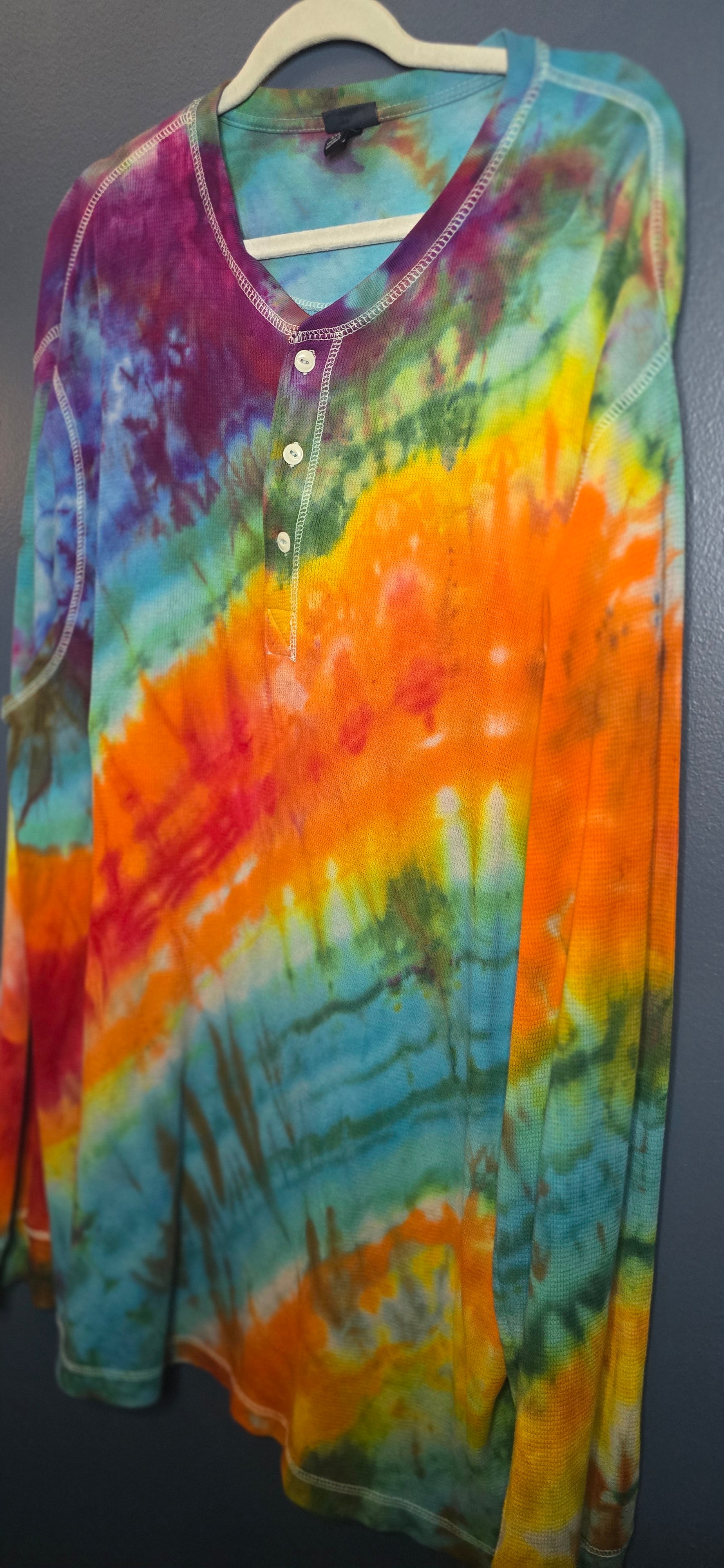 🌈 Upcycled Tie-Dye Thermal Henley – Size XXL