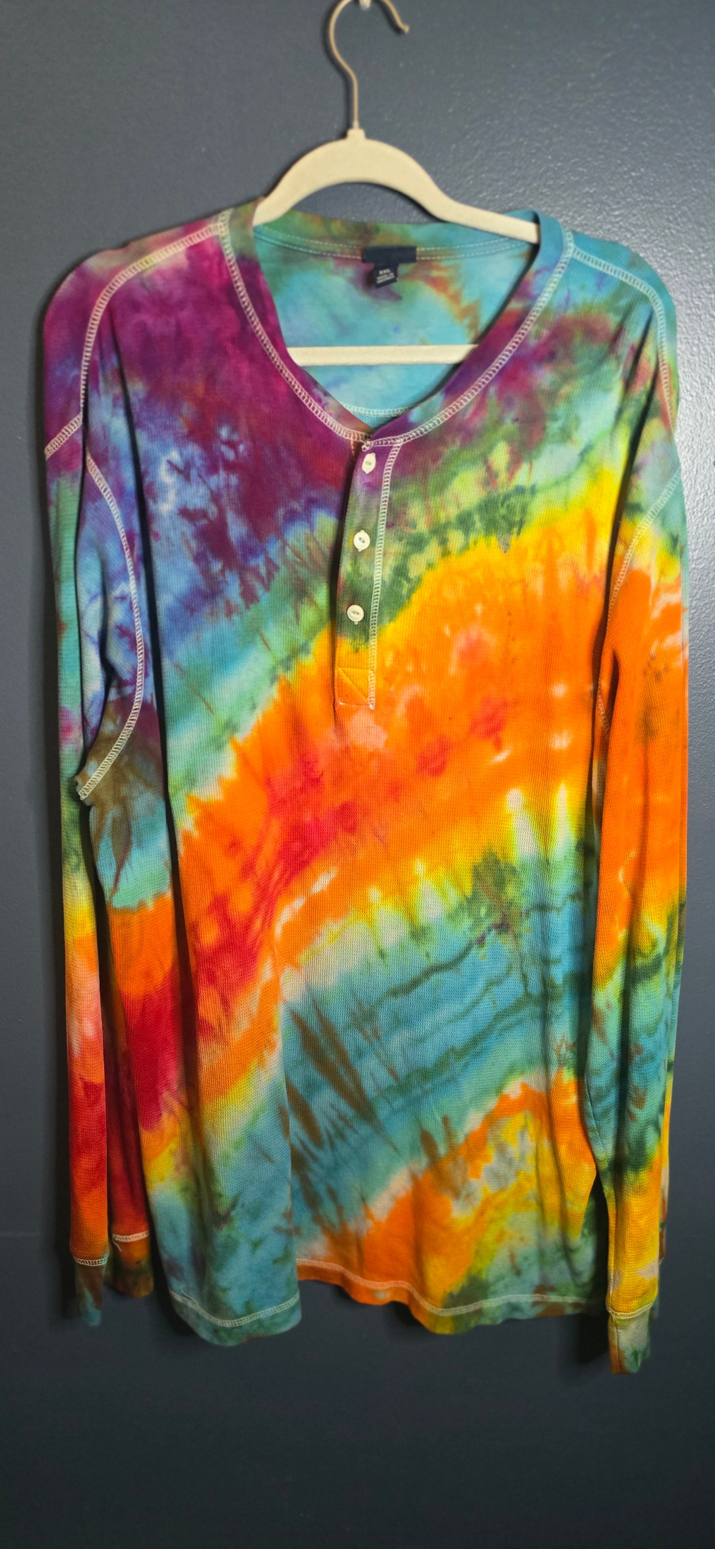 🌈 Upcycled Tie-Dye Thermal Henley – Size XXL