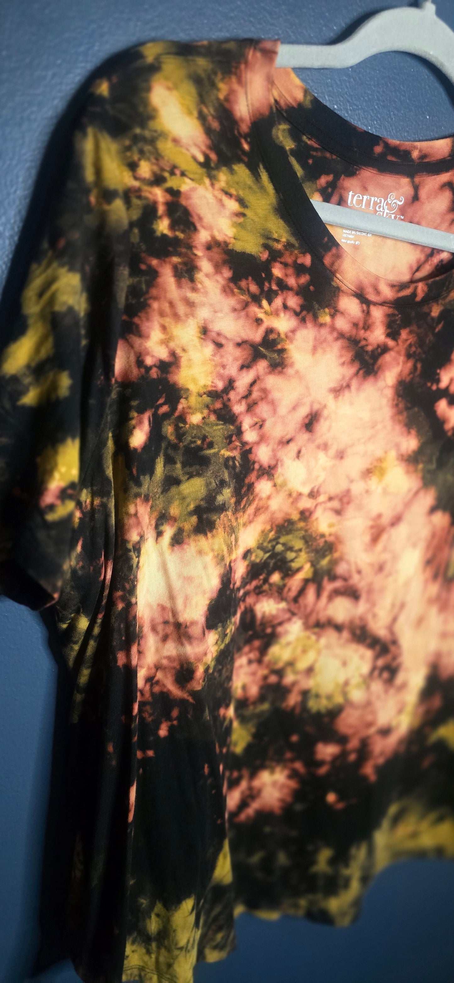 🖤🔥 Acid Burst Tie-Dye T-Shirt – Terra & Sky 2X (20W–22W)