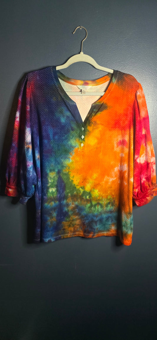 Time and Tru Tie Dye Henley Top XL 16–18 Women’s 3/4 Sleeve Multicolor