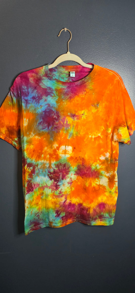 🔥 RAINBOW FIREBURST TIE-DYE TEE — MEDIUM 🔥