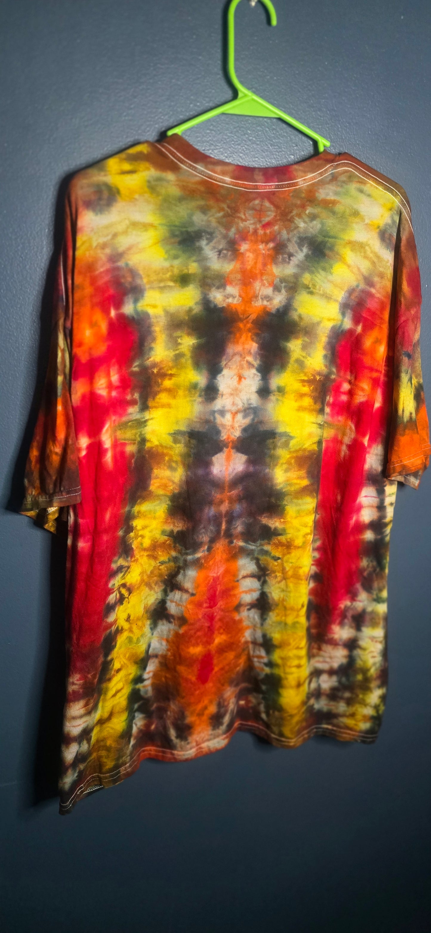 🔥🌻 Autumn Ember Spiral Tee – Gildan Heavy Cotton 2XL