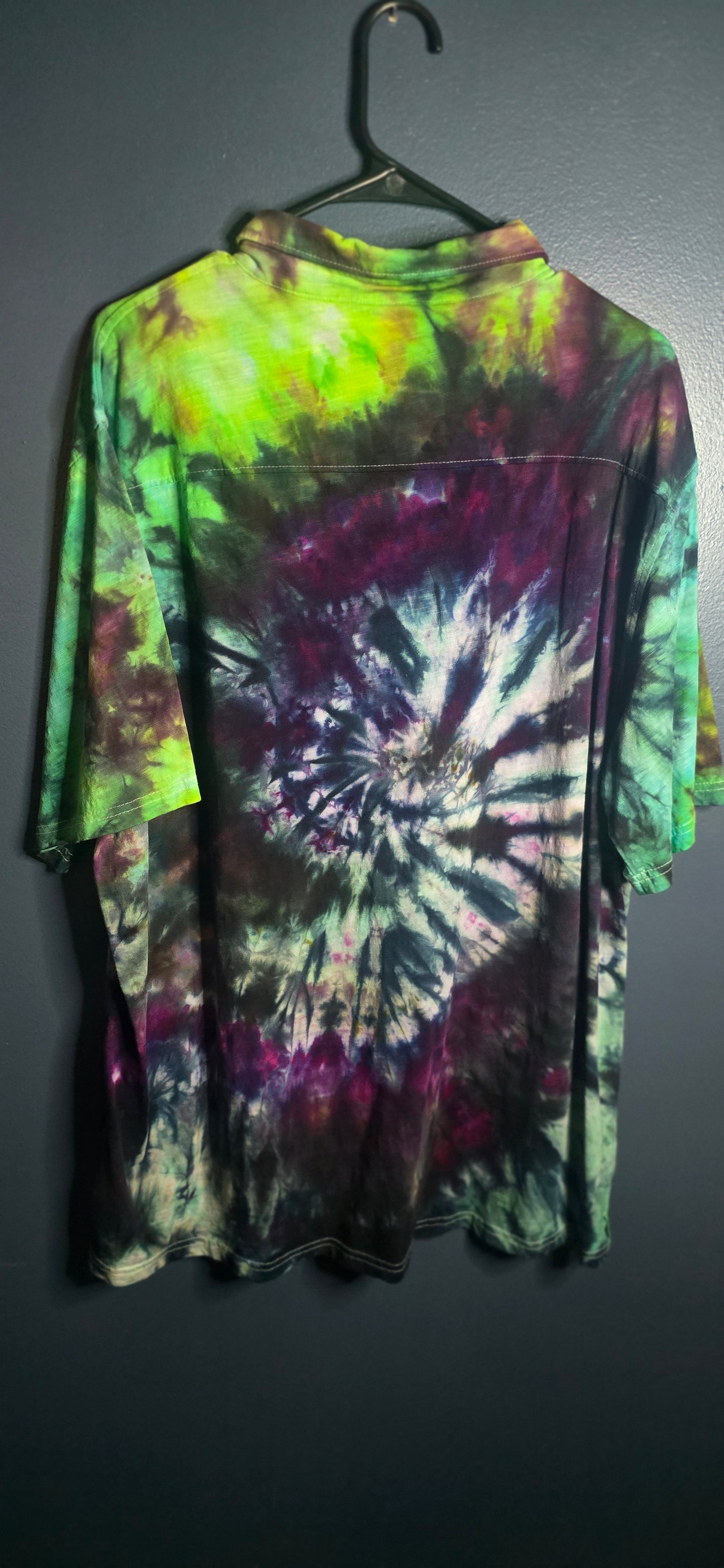 George Tie Dye Button Front Shirt XL 46–48 Short Sleeve Collared Multicolor
