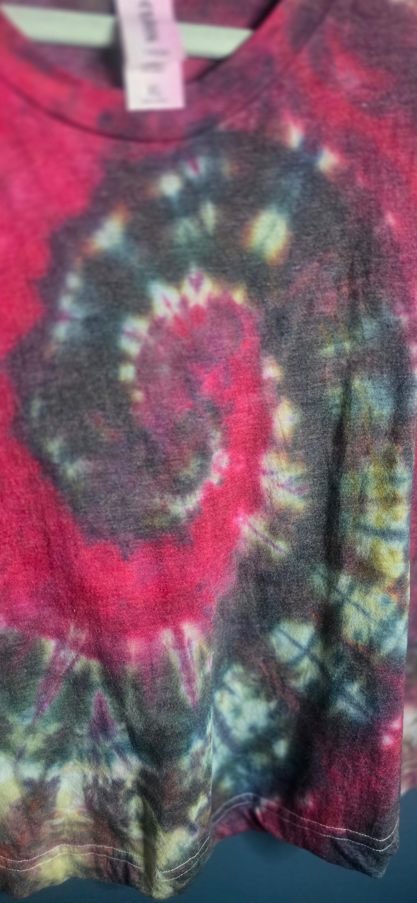 Tie Dye Spiral Crop Tee XL Women’s Short Sleeve Multicolor