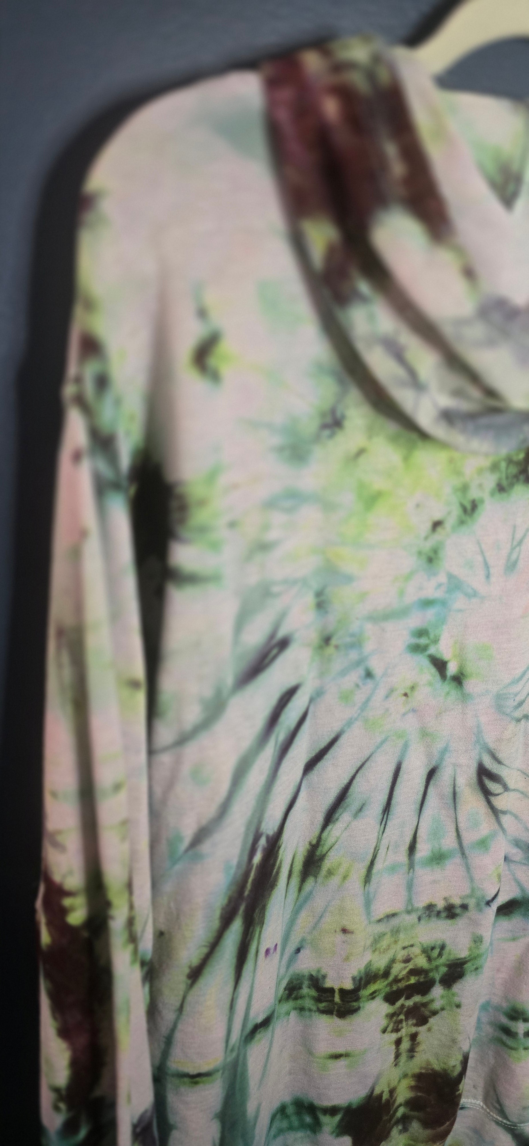 3XL – Delta Fleece Hand-Dyed Spiral Hoodie 🌿🤎