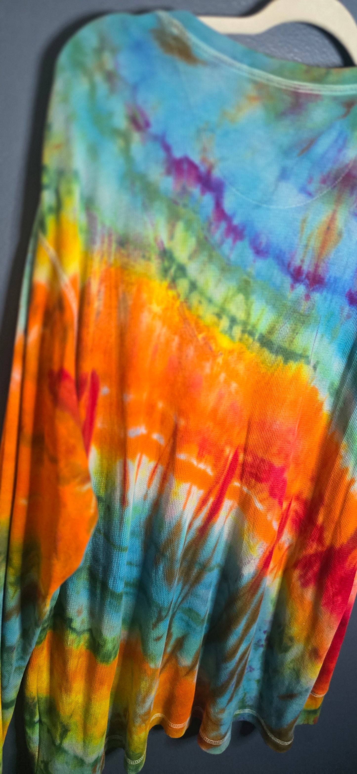🌈 Upcycled Tie-Dye Thermal Henley – Size XXL
