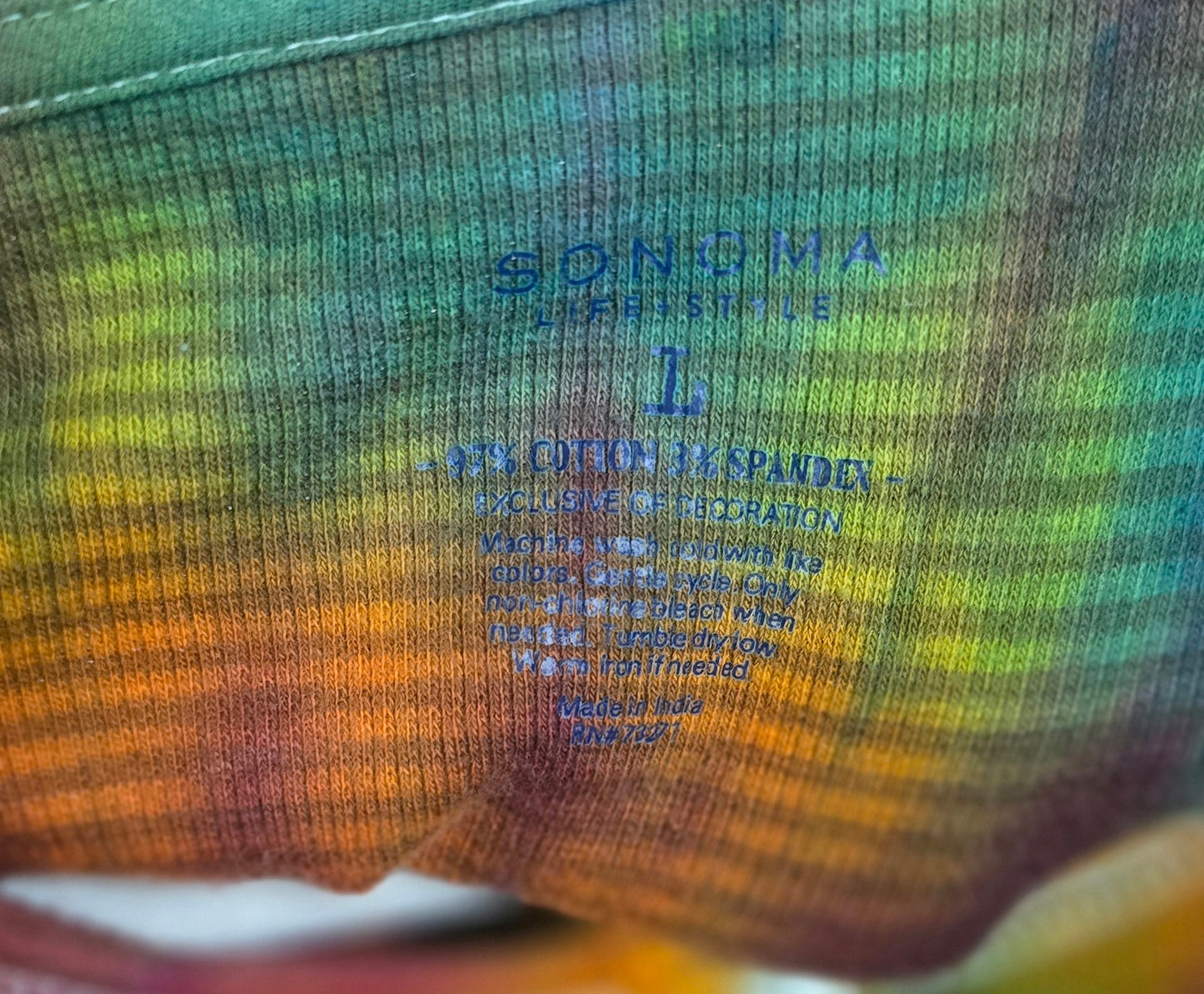 🌈 Sonoma Upcycled Tie-Dye Thermal Henley – Size Large