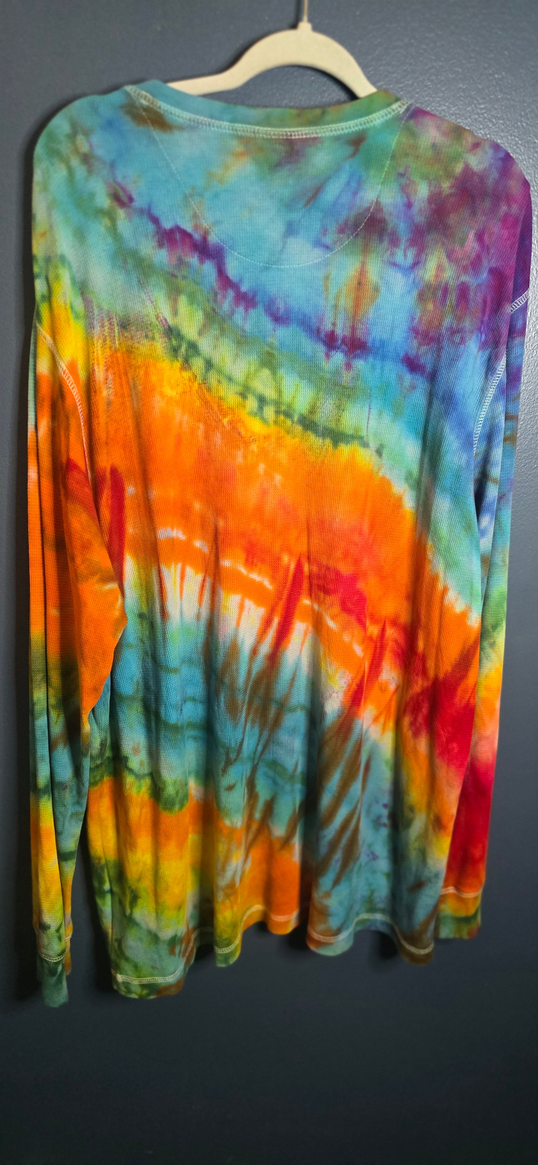 🌈 Upcycled Tie-Dye Thermal Henley – Size XXL