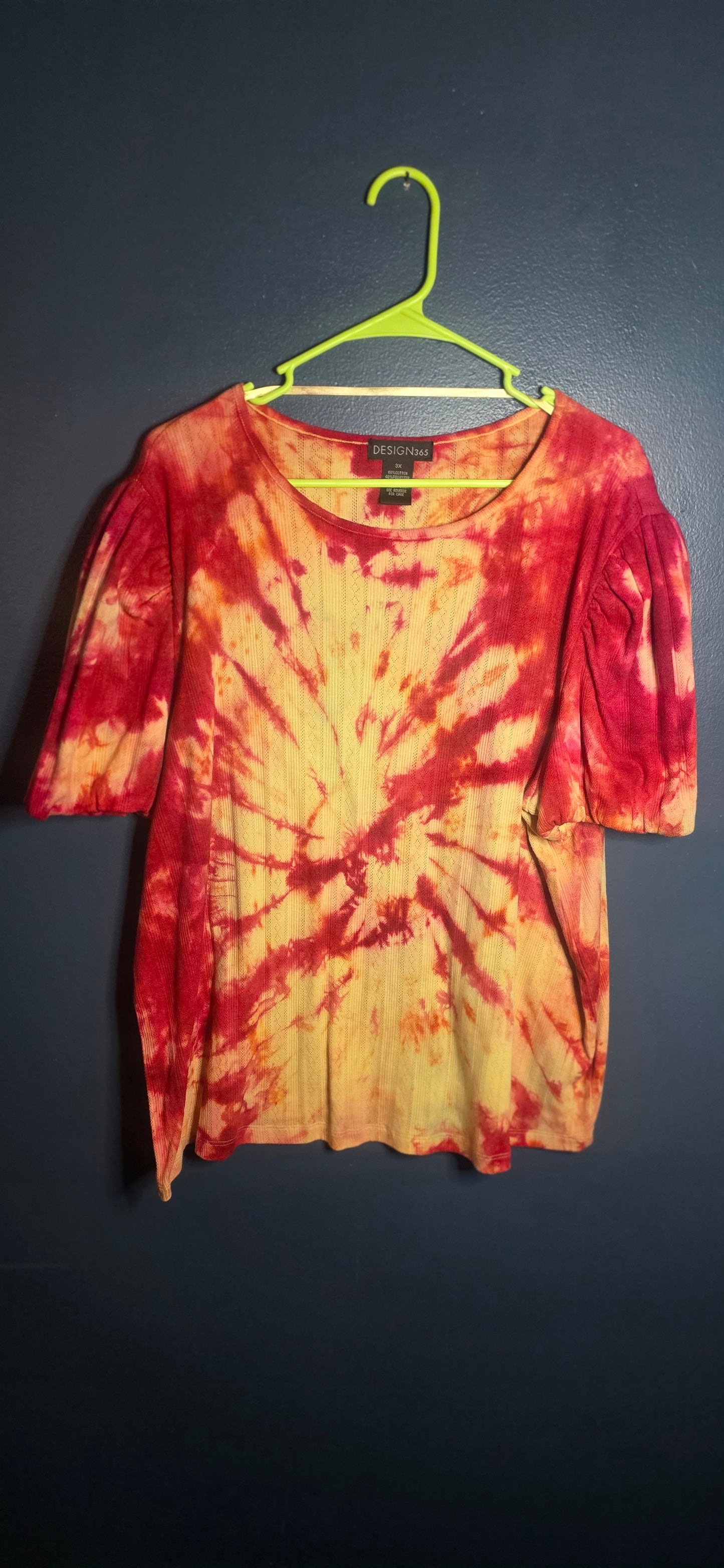 🌼 Hand-Dyed Design365 Puff-Sleeve Top – Size 3X