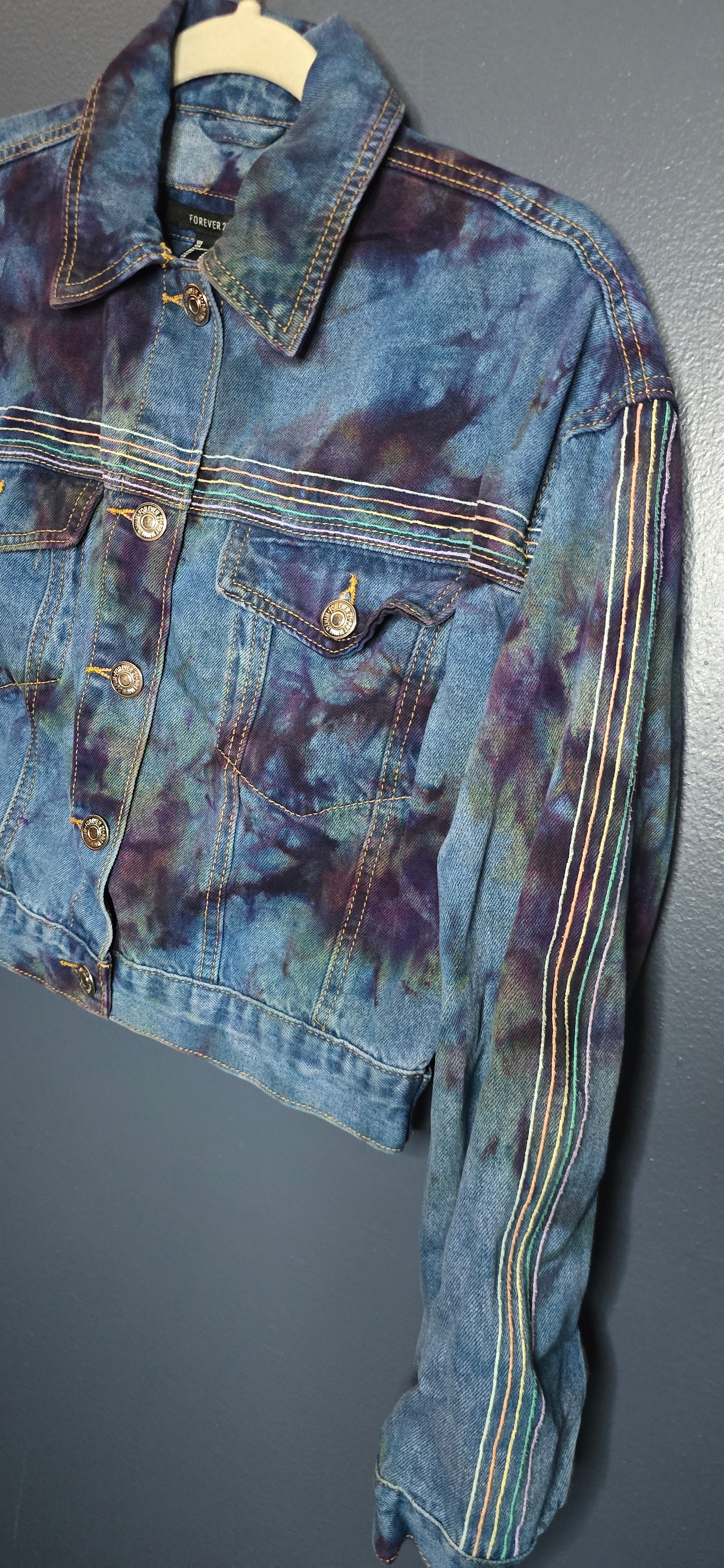🌈 Upcycled Tie-Dye Cropped Denim Jacket – Size Small