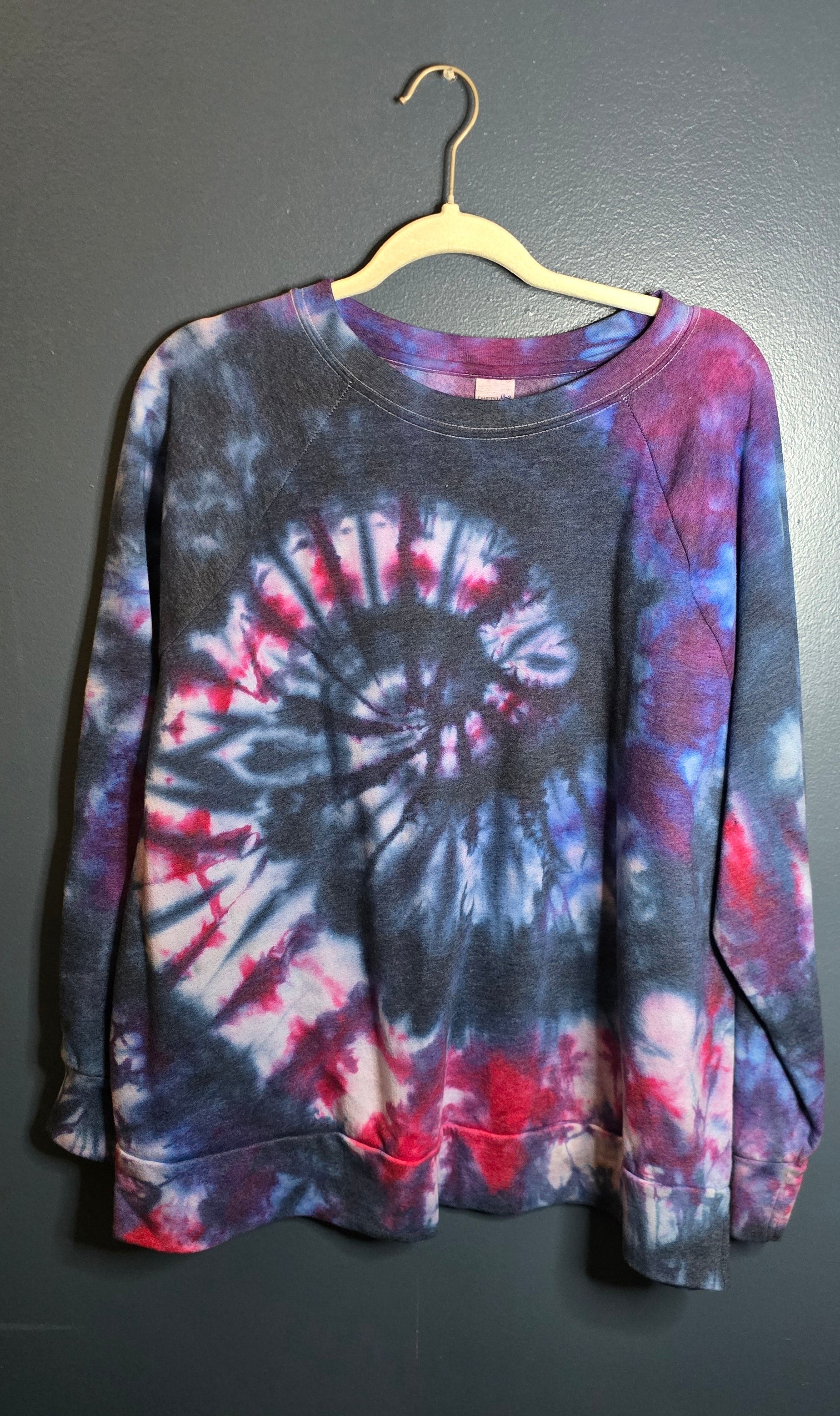 🌈 Hand-Dyed Spiral Sweatshirt – Terra & Sky 2XL