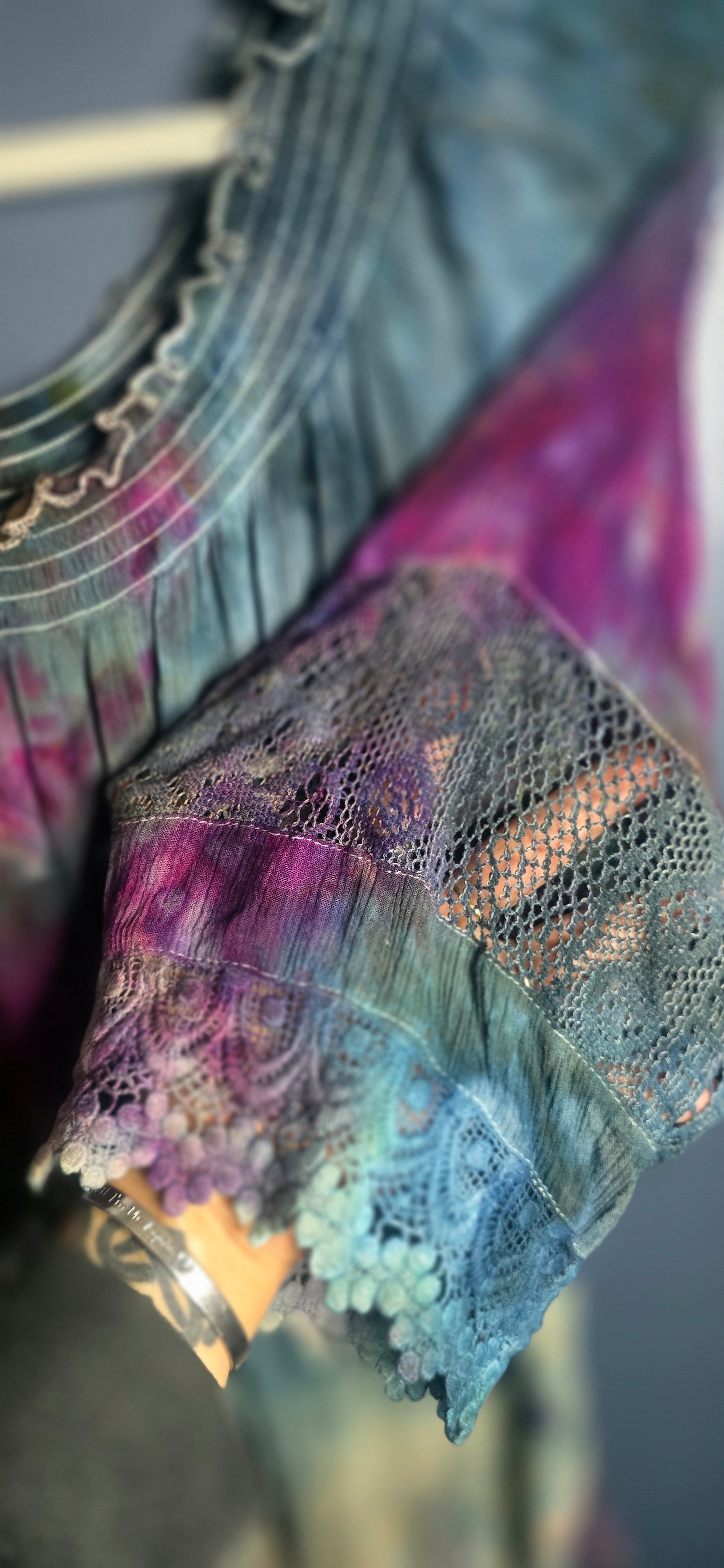 🌈 BOHO AURORA TIE-DYE BLOUSE — SIZE XL