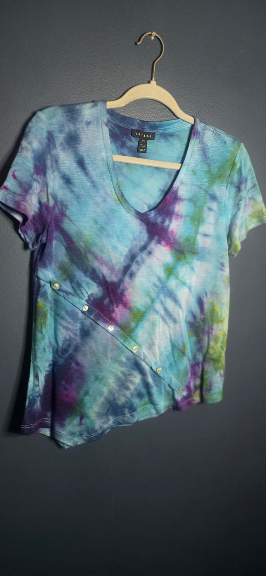 💙💚 Mermaid Mist Asymmetrical Tee – Tribal Size Small