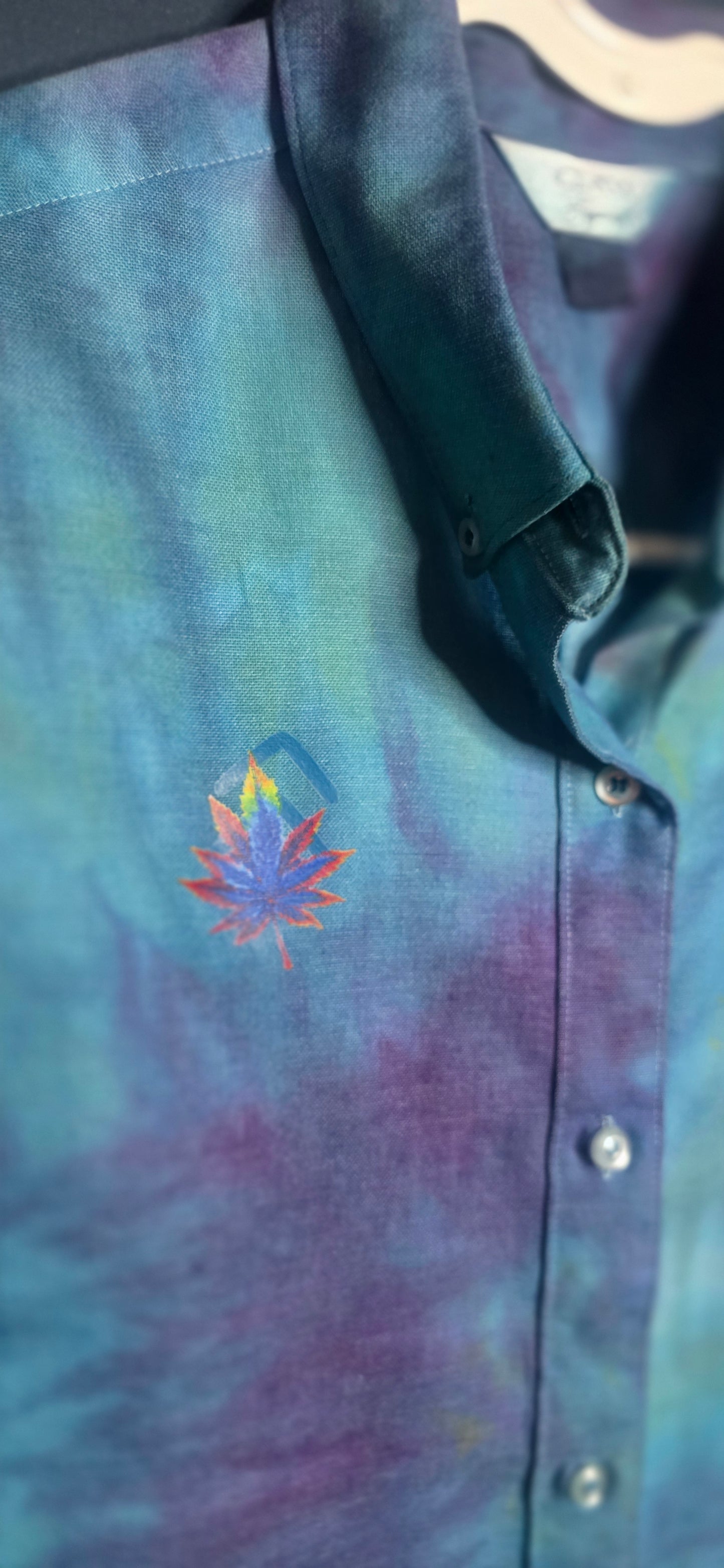 🌈 Hand-Dyed Classic Elegance Button-Up – Size Large