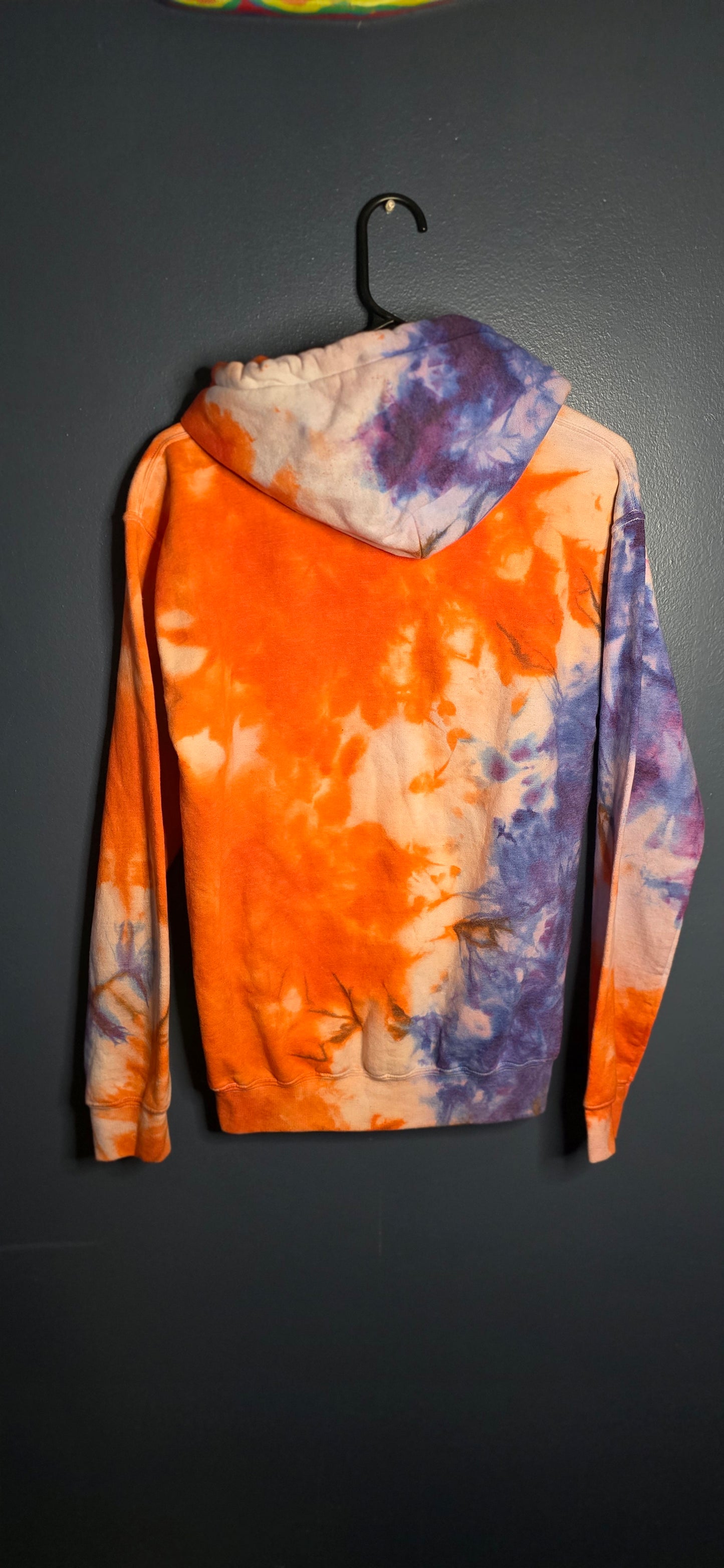 🔥 SUNSET DREAM TIE-DYE HOODIE — SIZE SMALL